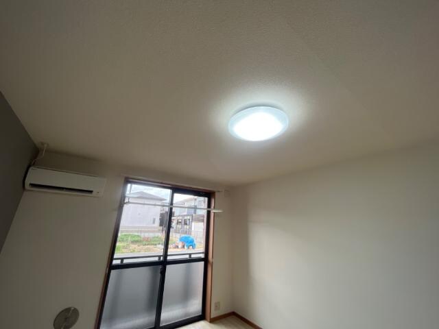 物件内観写真22　(照明)