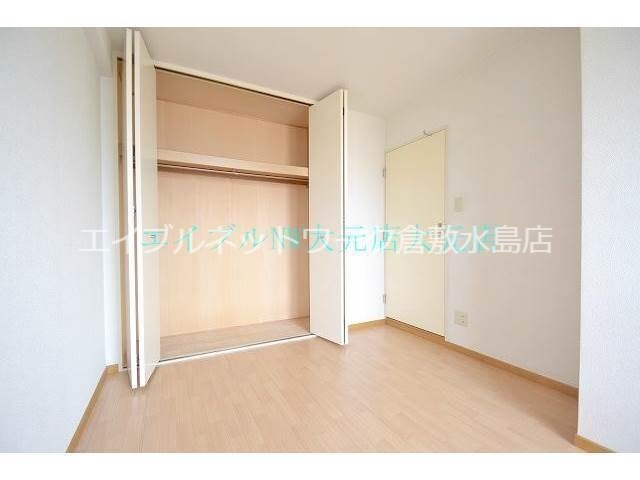 物件内観写真15　(収納)