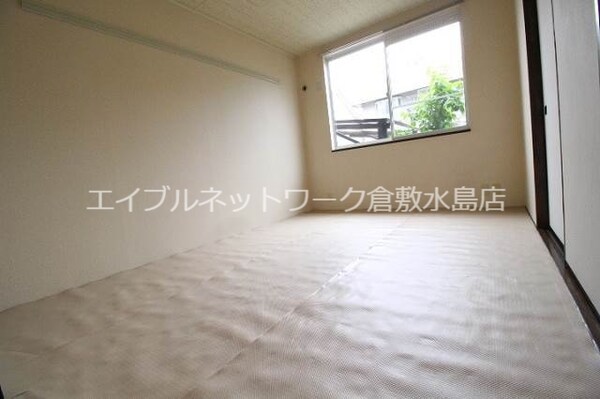 内装他