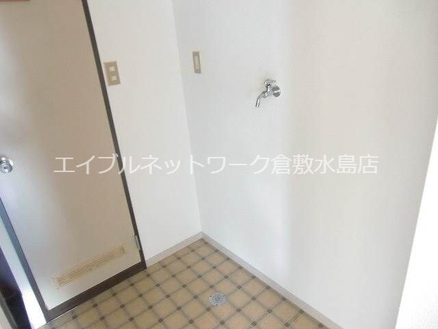 物件内観写真14　(室内洗濯機置場)