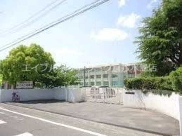 周辺環境(岡山市立吉備中学校 1663m)