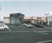 物件外観写真13　(TSUTAYA古新田店 1800m)