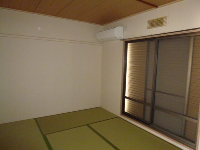 物件内観写真6　(和室)