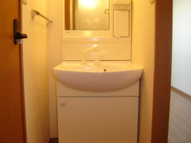 物件内観写真7　(洗面)