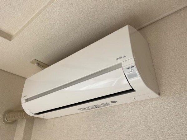 建物設備(エアコン)