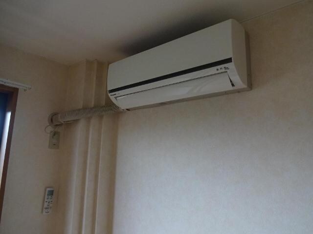 物件内観写真5　(エアコン)