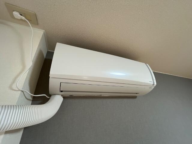 物件内観写真21　(エアコン2台)