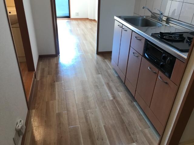 物件内観写真21　(廊下)