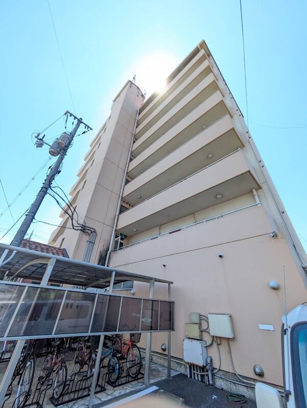 物件外観写真2　