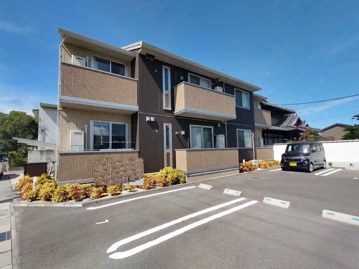 ジーナ　ブルーメ