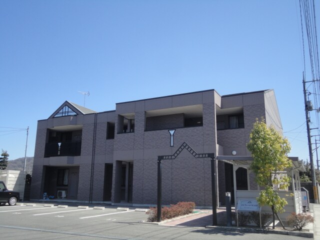 物件外観写真1　(外観写真（昼）)