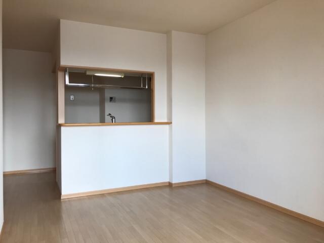 物件内観写真18　(リビング)