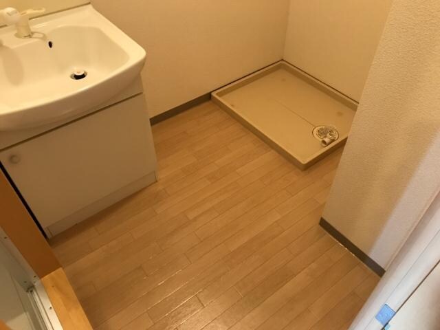 物件内観写真21　(脱衣所)