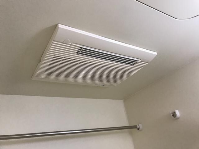 物件内観写真20　(浴室乾燥機)