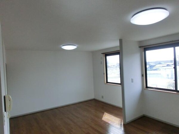 内装他(リビング)