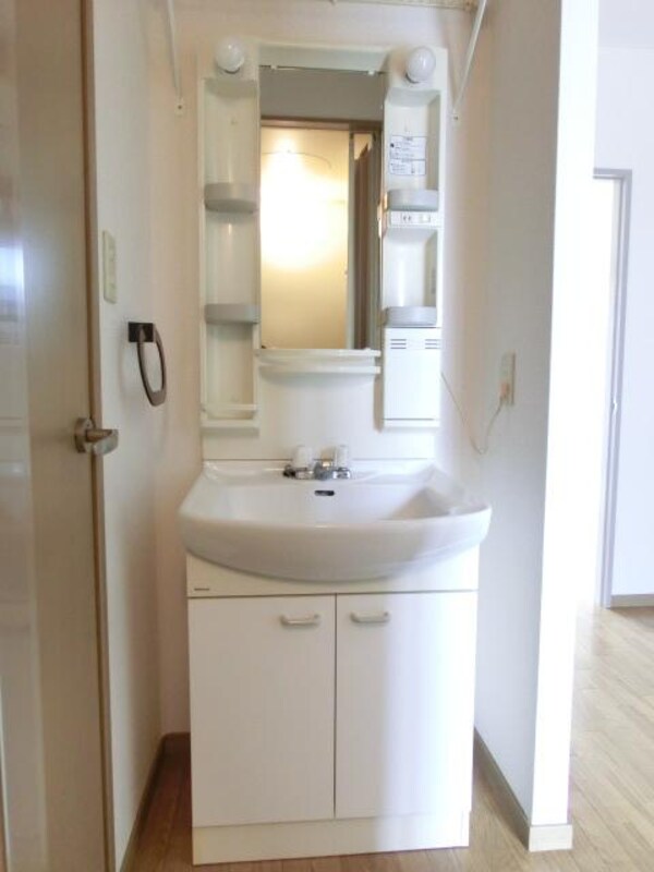 洗面・脱衣所(洗面所)