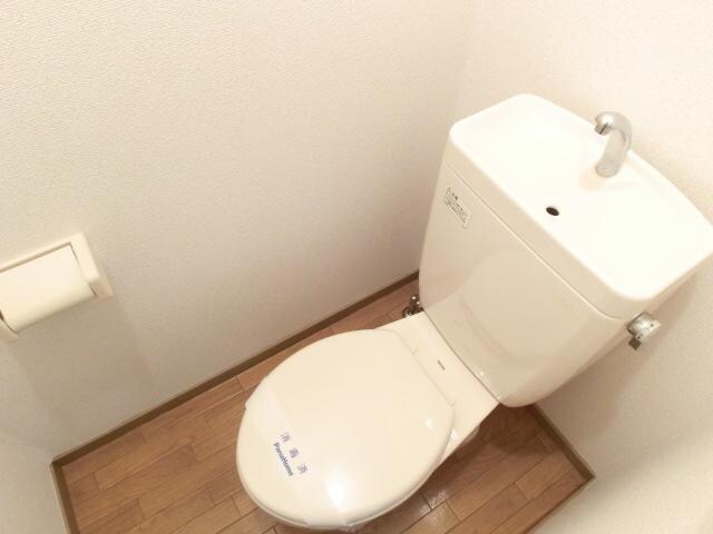 トイレ(トイレ)