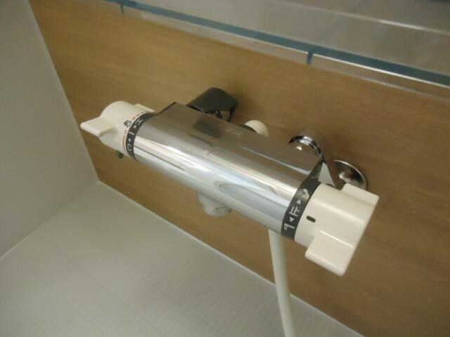 物件内観写真24　(サーモ水栓)