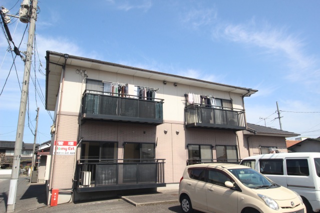 リオン三宅