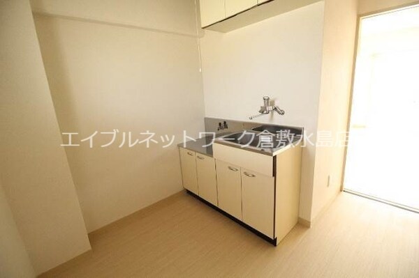 キッチン(同タイプのお部屋の写真です)