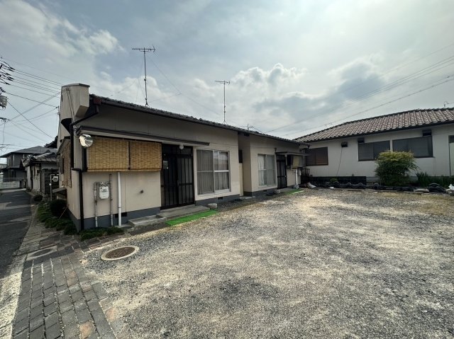 古屋野様平屋