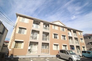 ニューガーデン弐番館外観写真