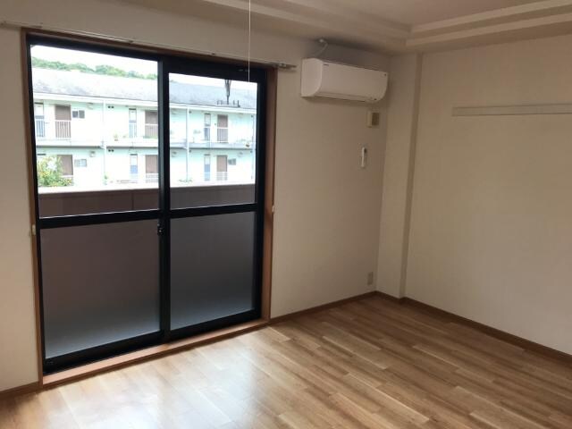 物件内観写真15　(室内)