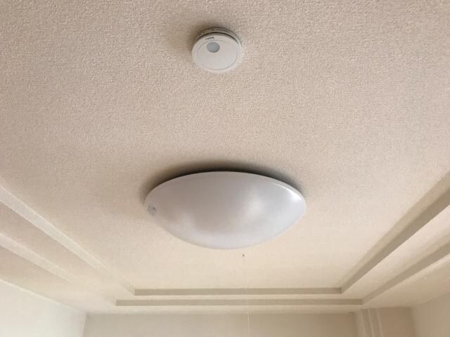 物件内観写真18　(照明器具)