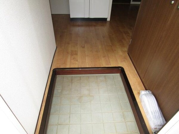 玄関(玄関)