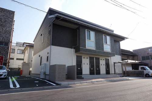 シャーメゾン総社駅前