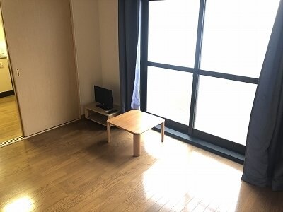 物件内観写真5　(備品や設備仕様は号室等により異なります現地をご確認ください。)