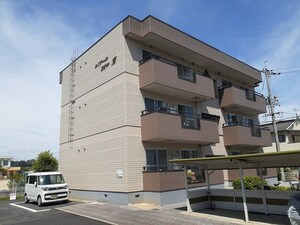 ルミナール・カオルＢ外観写真