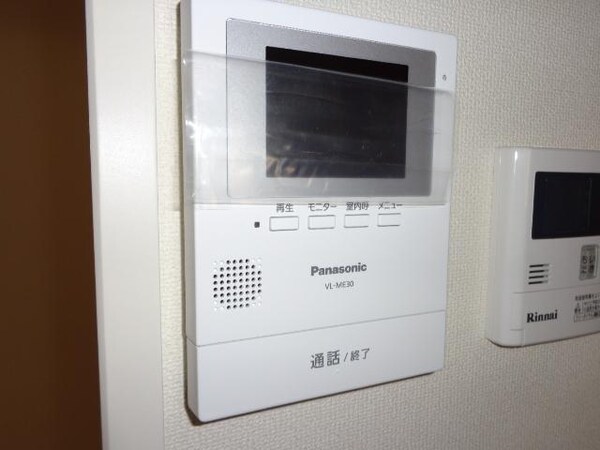 内装他(カメラ付インターホン)