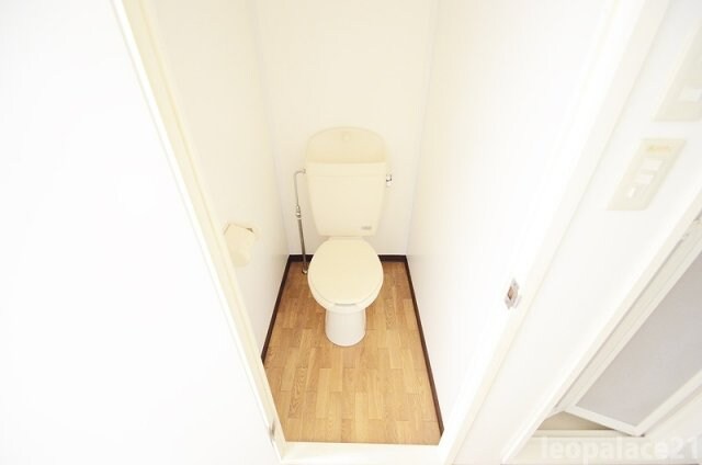 物件内観写真6　(備品や設備仕様は号室等により異なります現地をご確認ください。)