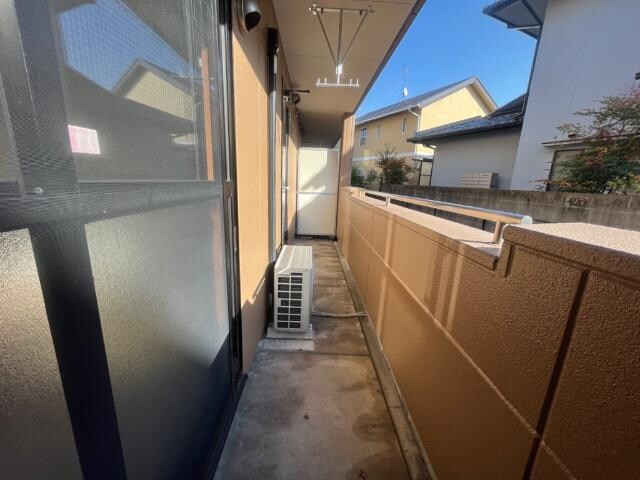 物件内観写真15　(ベランダ)