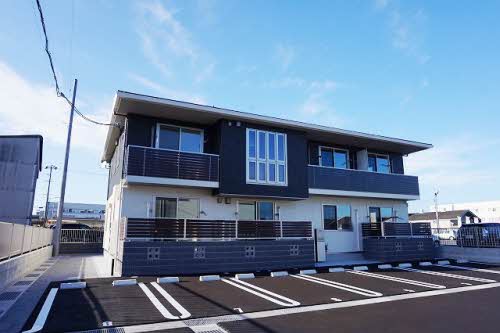 ＲＡＩＮＢＯＷ中島　Ａ棟