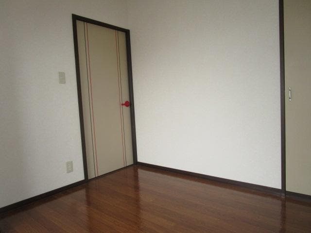 物件内観写真9　(洋室)