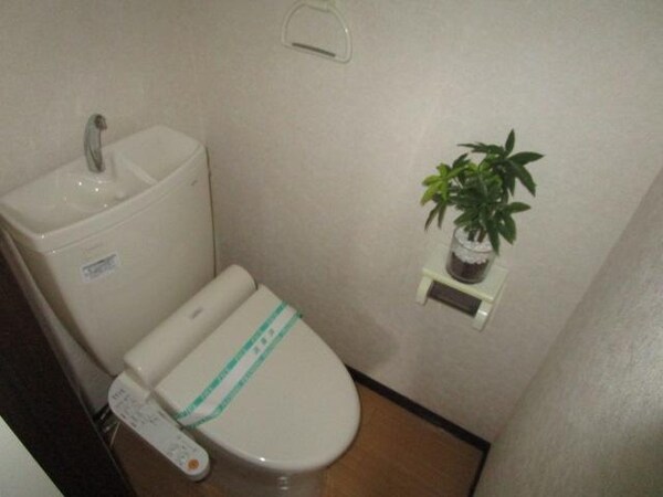 トイレ(トイレ)