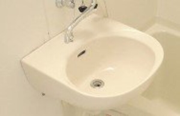 内装他(備品や設備仕様は号室等により異なります現地をご確認下さい。)