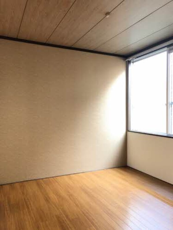 内装他