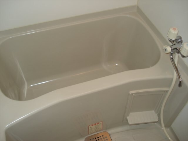 物件内観写真4　(バス（浴室乾燥機付）)