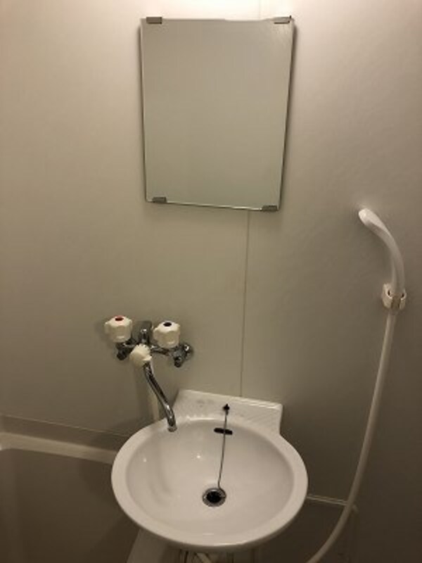 洗面・脱衣所(備品や設備仕様は号室等により異なります現地をご確認下さい。)