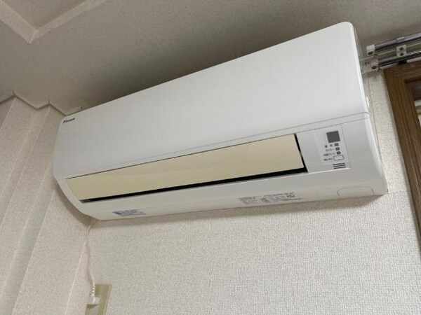 建物設備(エアコン)