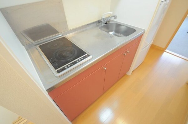 キッチン(※写真と現状が異なる場合は現状を優先)