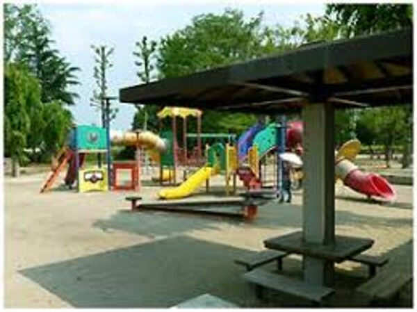 周辺環境(当新田公園 5581m)