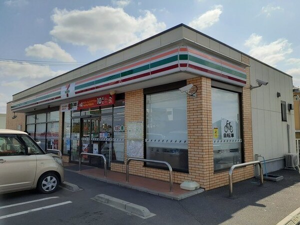 周辺環境(セブン-イレブン岡山下中野店まで950m)