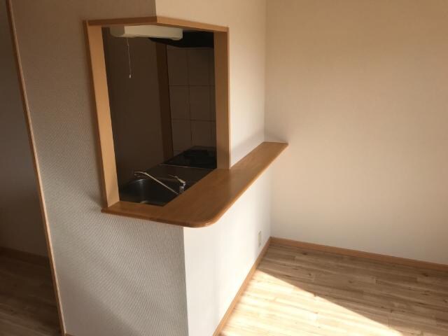物件内観写真10　(カウンターキッチン)
