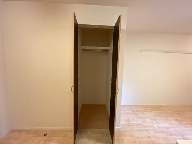 物件内観写真14　(収納)