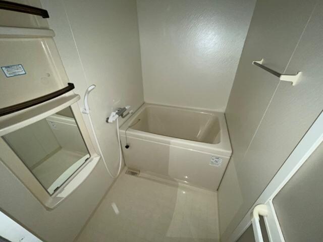 物件内観写真10　(バス／シャワールーム等)