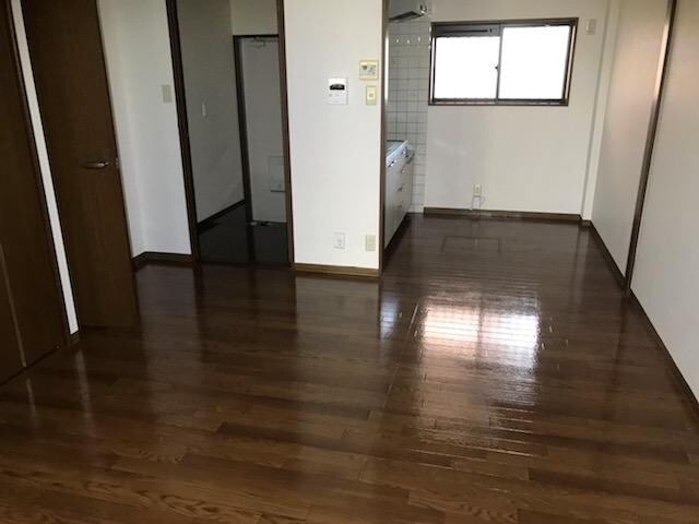 物件内観写真16　(室内)